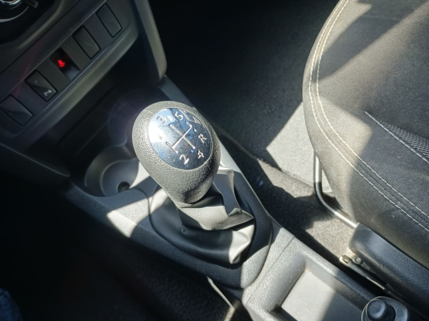 renault sandero 1.0 12v sce flex zen manual 4p 202213