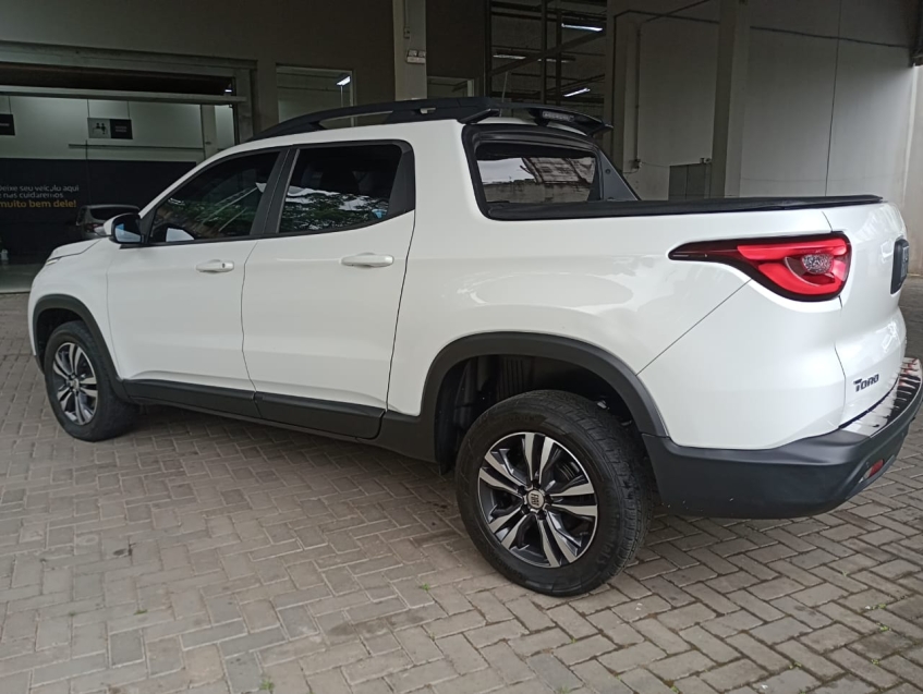 fiat toro 1.3 turbo 270 flex freedom at6 5p automatico 20227