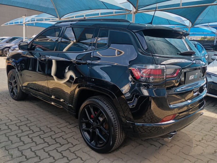 jeep compass 2.0 hurricane 4 turbo gasolina blackhawk at9 5p automatico 20255