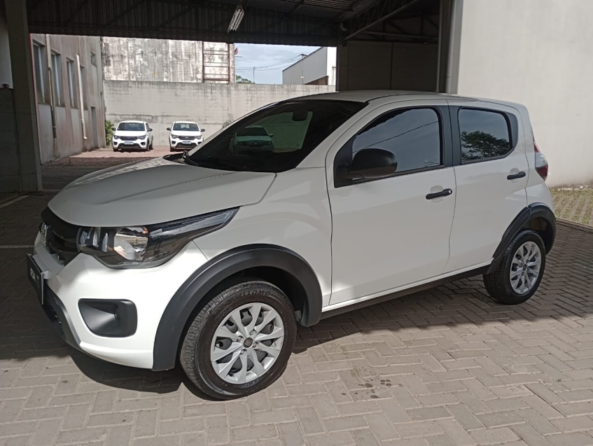 fiat mobi 1.0 evo flex like. manual 4p 2023