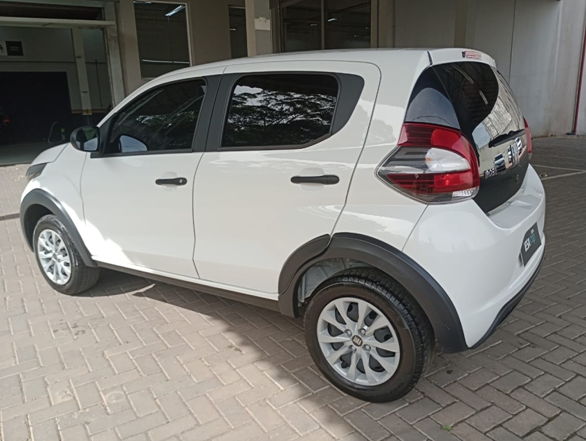 fiat mobi 1.0 evo flex like. manual 4p 20235