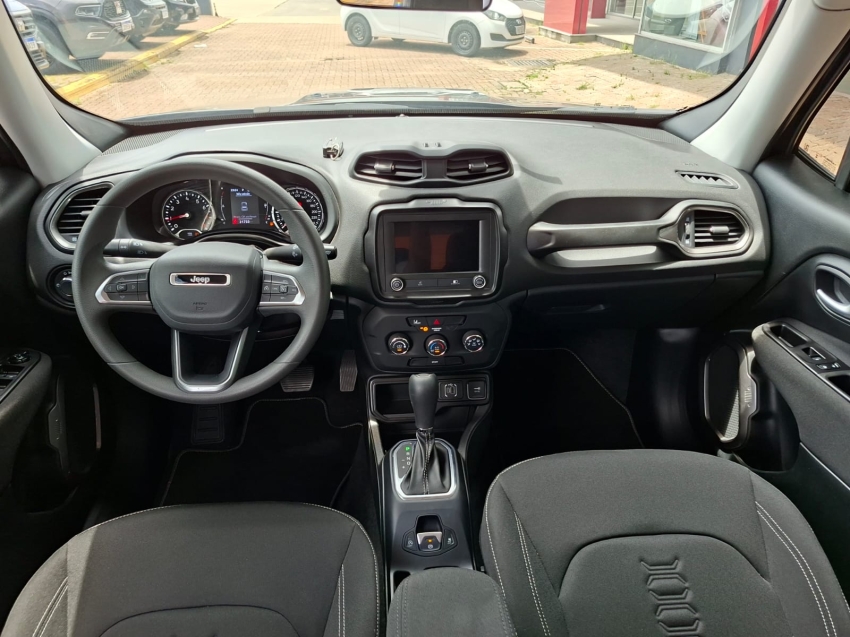 renegade 1.3 t270 turbo flex sport at69