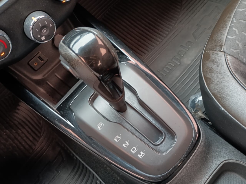 prisma 1.4 mpfi ltz 8v flex 4p automatico13