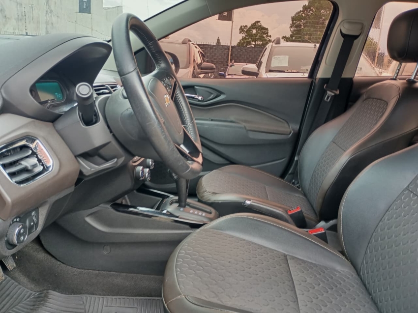 prisma 1.4 mpfi ltz 8v flex 4p automatico11