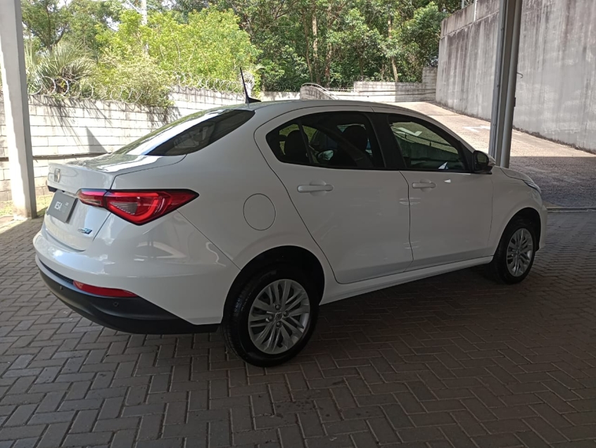 cronos drive 1.3 8v flex aut4