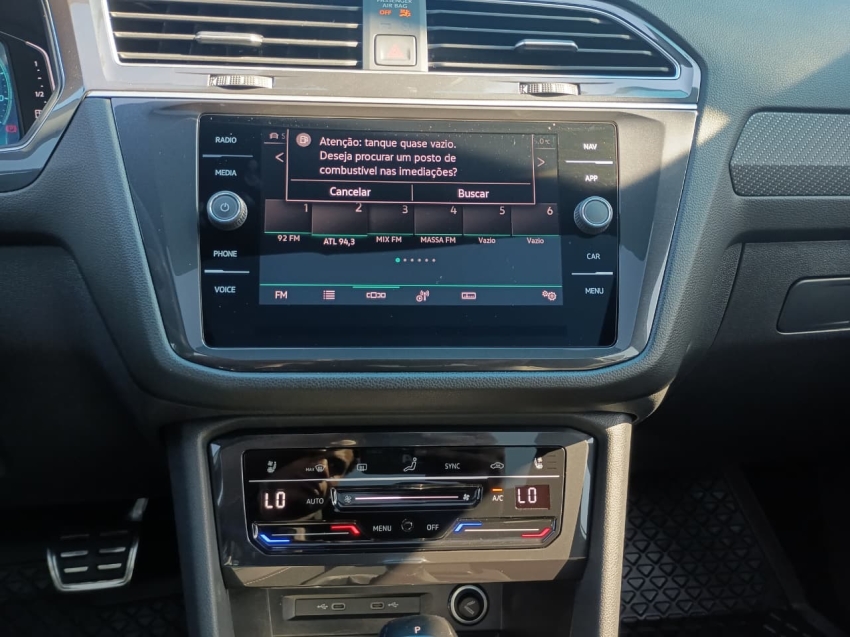 volkswagen tiguan 2.0 300 tsi gasolina allspace r-line automatico 1.3 4p 202510