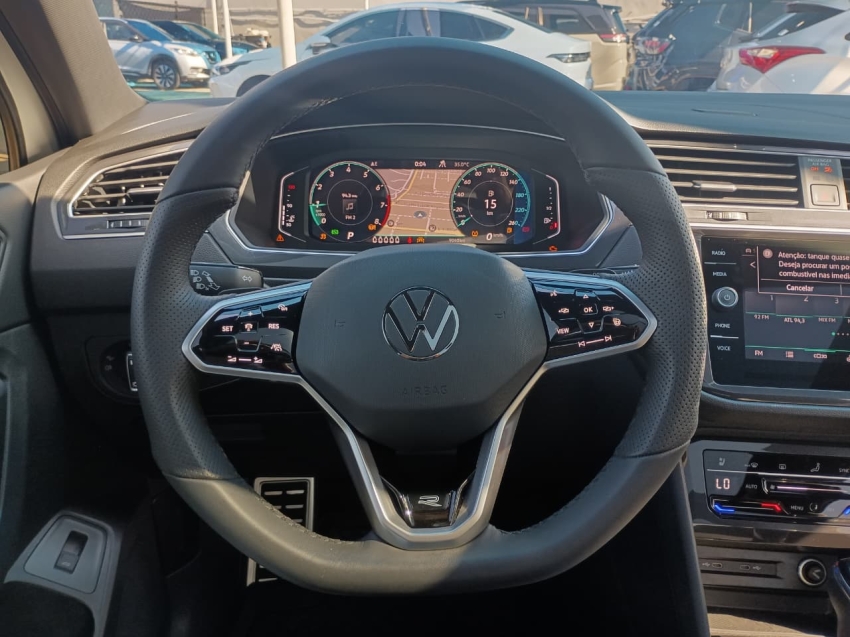 volkswagen tiguan 2.0 300 tsi gasolina allspace r-line automatico 1.3 4p 20256