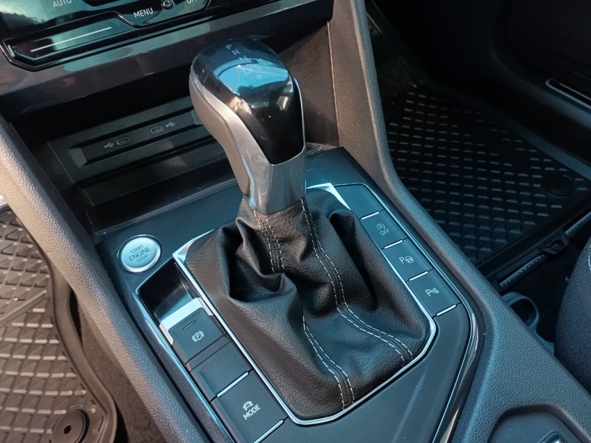 volkswagen tiguan 2.0 300 tsi gasolina allspace r-line automatico 1.3 4p 202514