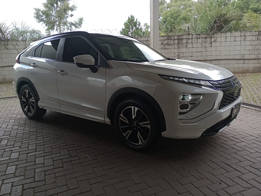 mitsubishi eclipse cross 1.5 mivec turbo gasolina hpe-s cvt 1.4 4p automatico 20232