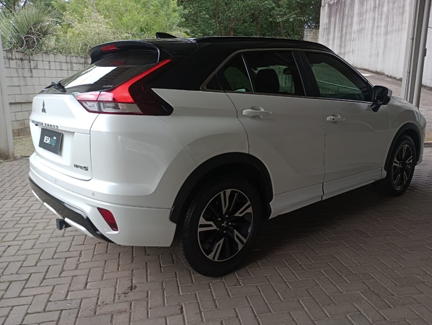 mitsubishi eclipse cross 1.5 mivec turbo gasolina hpe-s cvt 1.4 4p automatico 20233