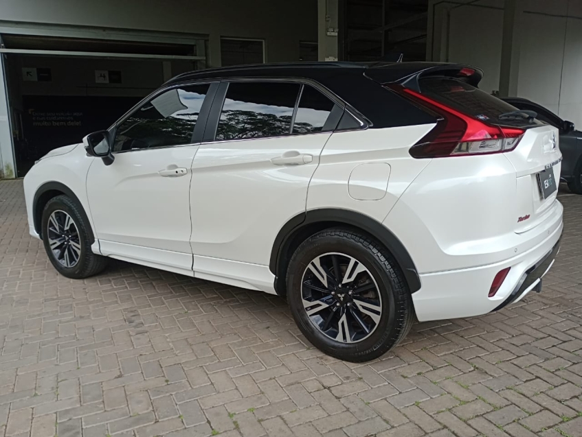 mitsubishi eclipse cross 1.5 mivec turbo gasolina hpe-s cvt 1.4 4p automatico 20235