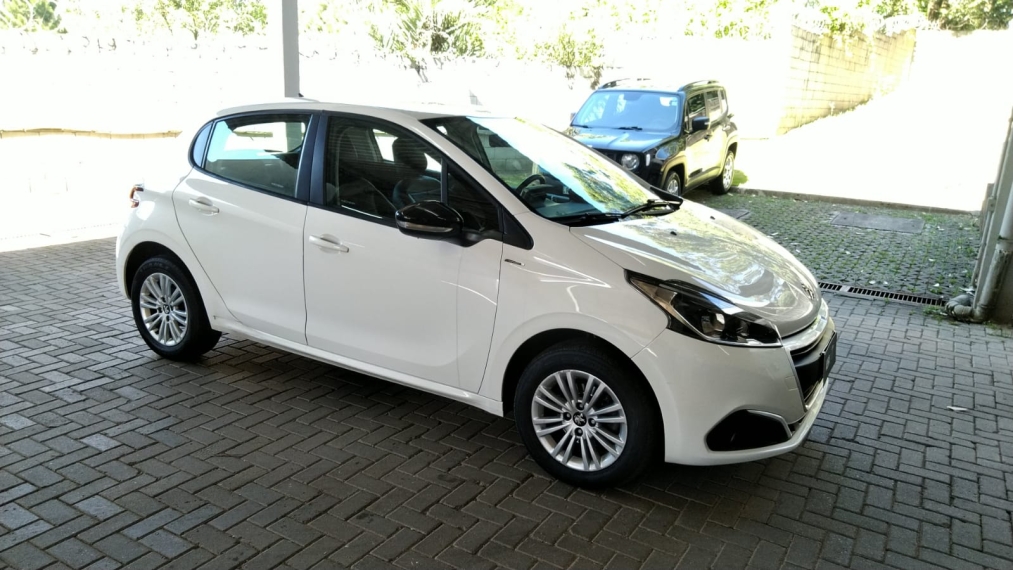 208 1.6 in concert 16v flex 4p automatico