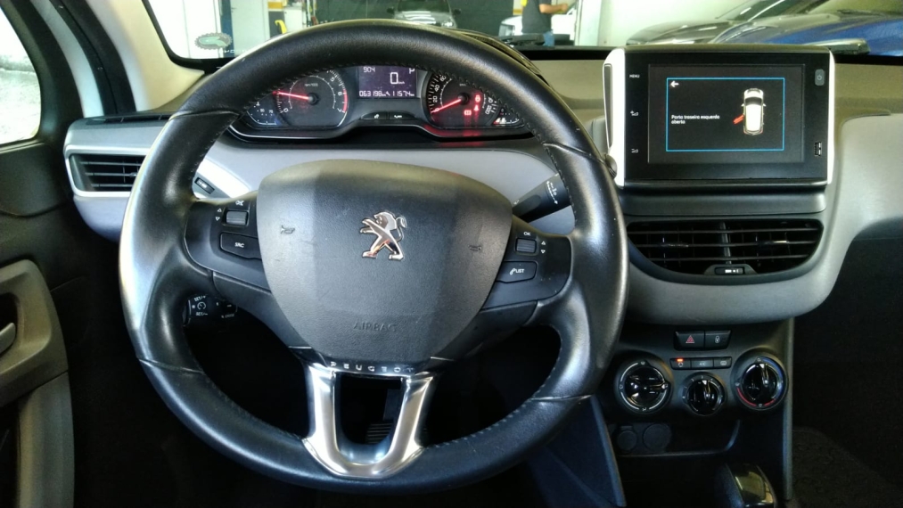 208 1.6 in concert 16v flex 4p automatico6