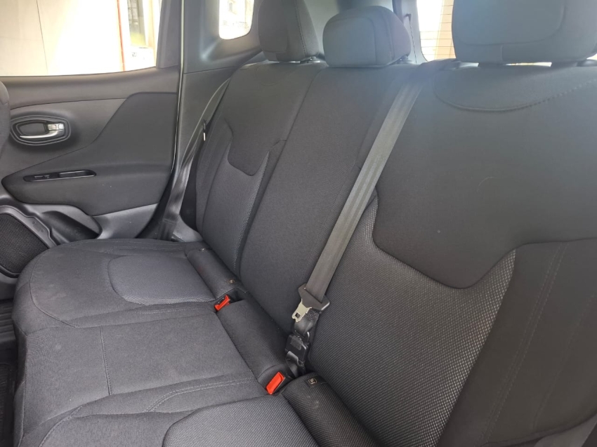 renegade 1.8 16v flex 4p automatico11