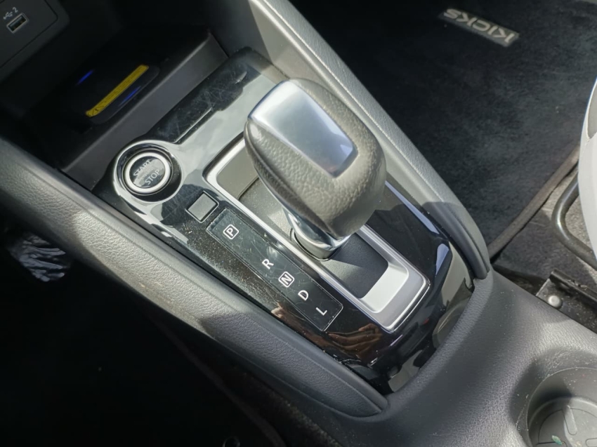 kicks 1.6 exclusive 16v flex aut.13