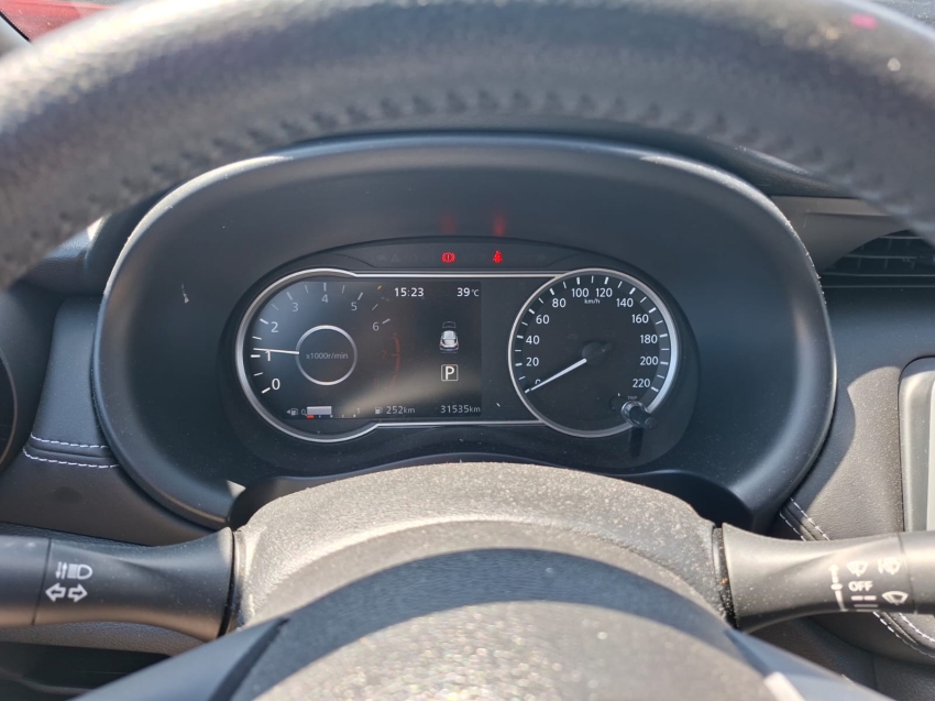 kicks 1.6 16v flexstart sl 4p xtronic9