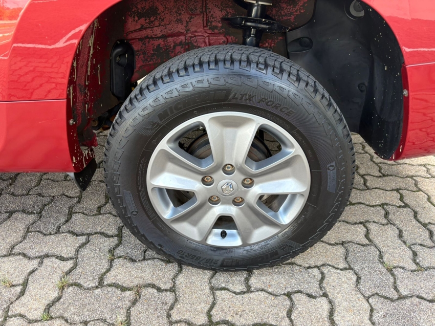 oroch 1.6 16v sce flex dynamique manual13