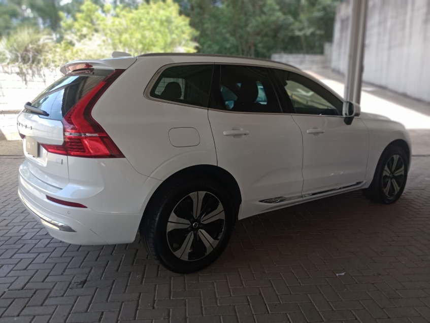 volvo xc60 2.0 t8 recharge plus awd geartronic hibrido 4p automatico 20244