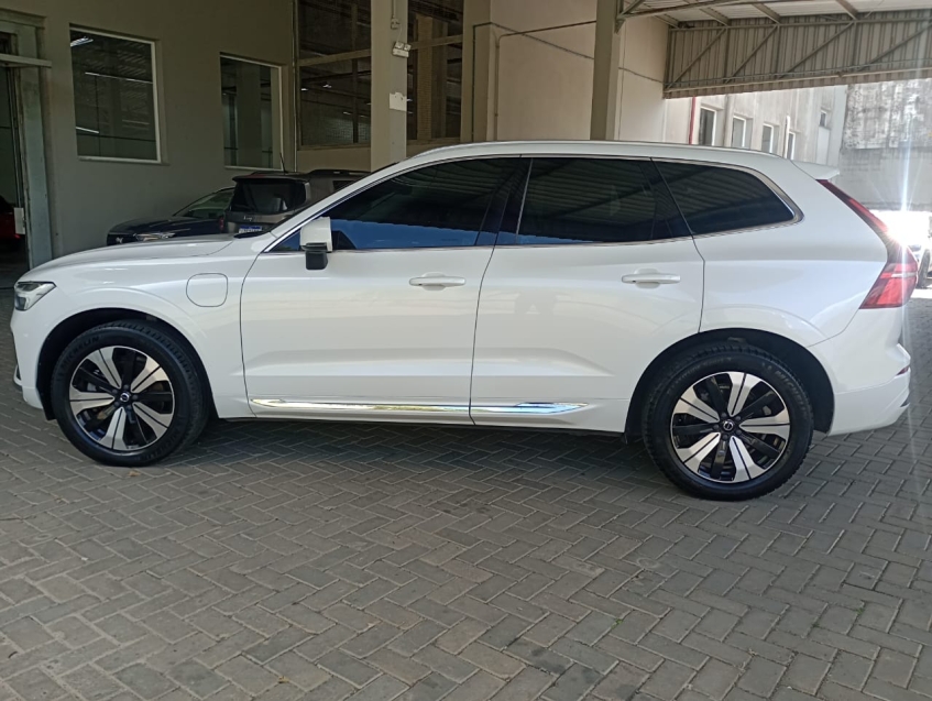 volvo xc60 2.0 t8 recharge plus awd geartronic hibrido 4p automatico 20243