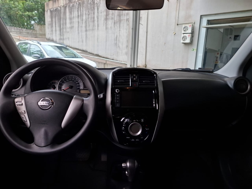 nissan march 1.6 sl 16v flexstart 4p xtronic flex automatico 20207