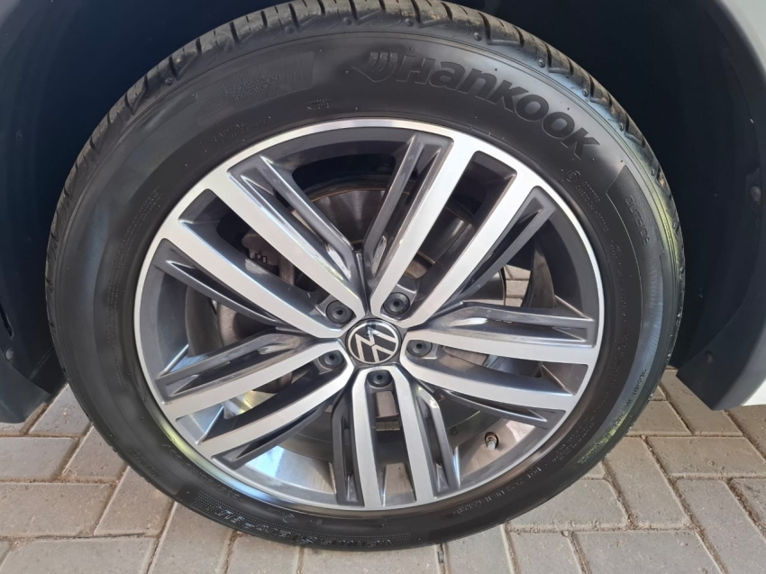 volkswagen tiguan 2.0 300 tsi gasolina allspace r-line automatico 4p 202412