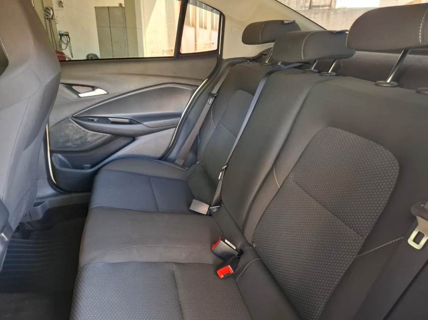 onix sedan plus 1.0 12v tb flex aut.12