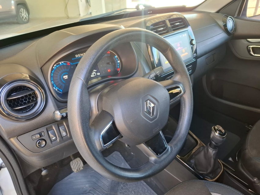 kwid 1.0 12v sce flex intense manual6