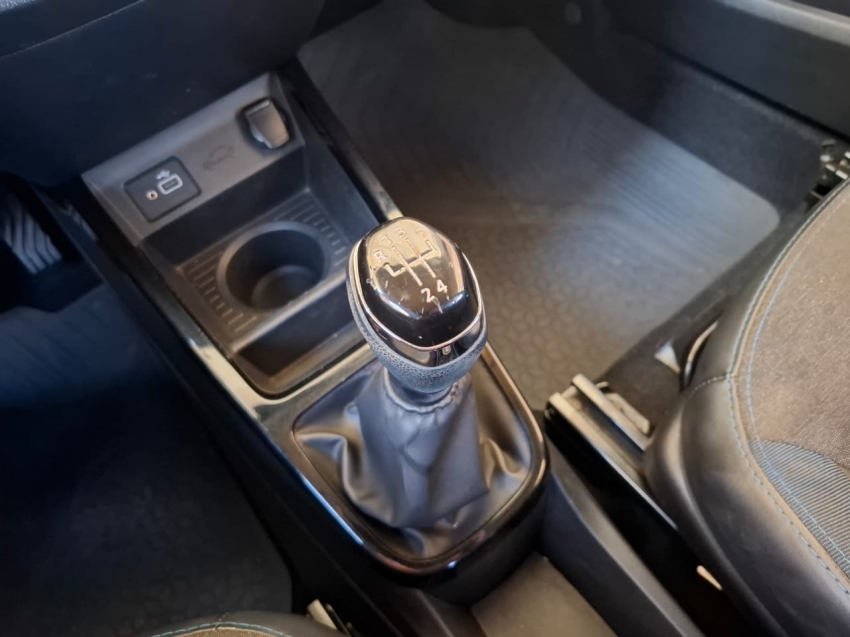 kwid 1.0 12v sce flex intense manual12