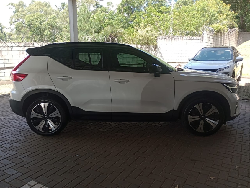 xc40 p6 recharge electric plus7