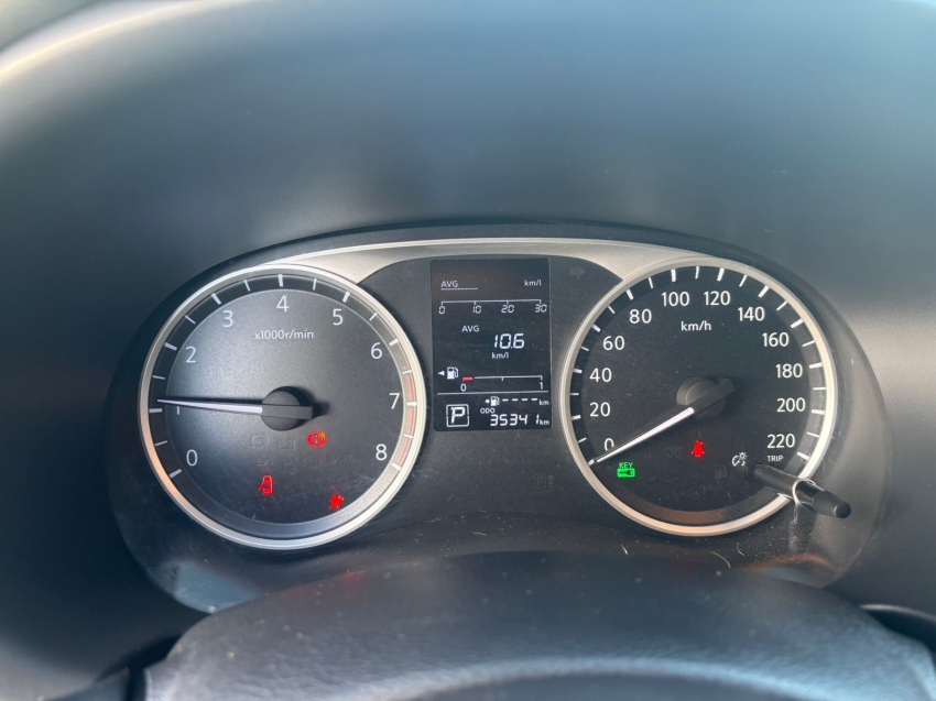 kicks 1.6 16v flexstart sv 4p xtronic9