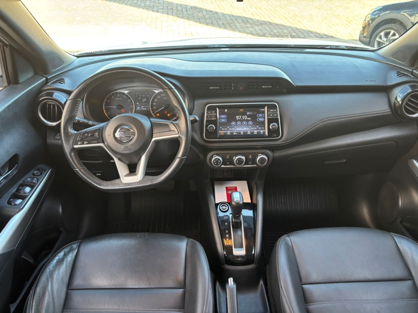 kicks 1.6 16v flexstart sv 4p xtronic7