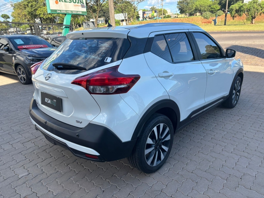 kicks 1.6 16v flexstart sv 4p xtronic5