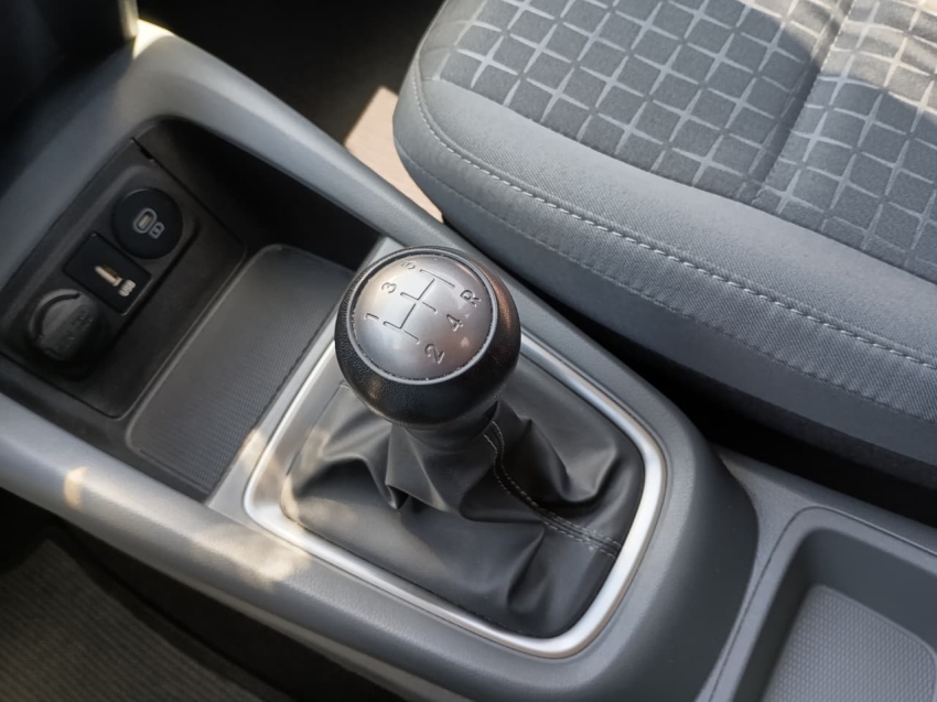 hb20s 1.0 12v flex comfort plus manual12