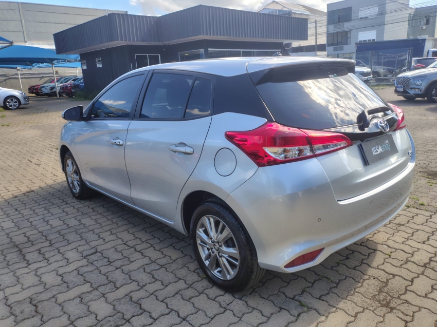 yaris 1.5 16v flex xl plus connect multidrive5