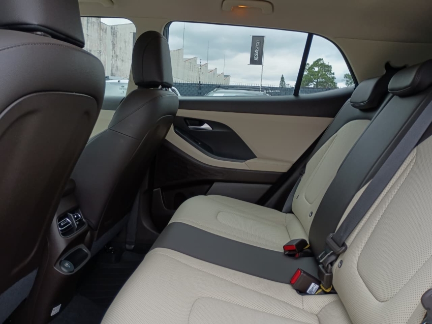 creta 2.0 flex ultimate automatico13