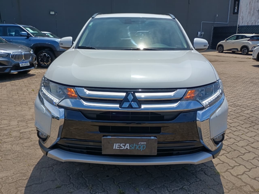 outlander 3.0 gt 4x4 v6 24v gasolina 4p automatico1