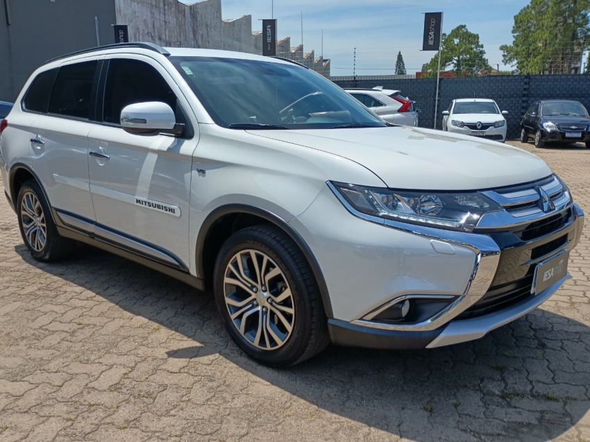 outlander 3.0 gt 4x4 v6 24v gasolina 4p automatico