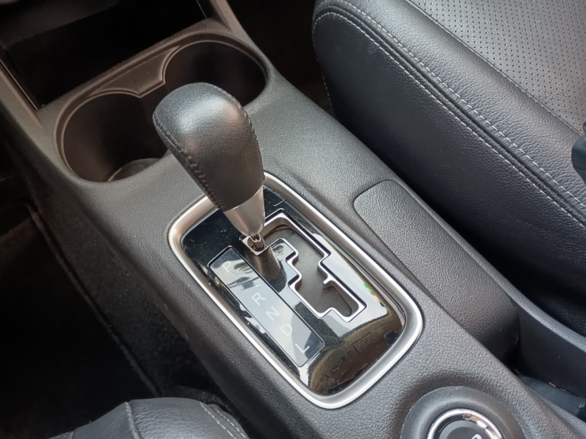 outlander 3.0 gt 4x4 v6 24v gasolina 4p automatico13