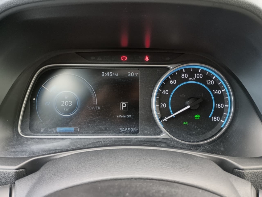 leaf tekna aut. (eletrico)9