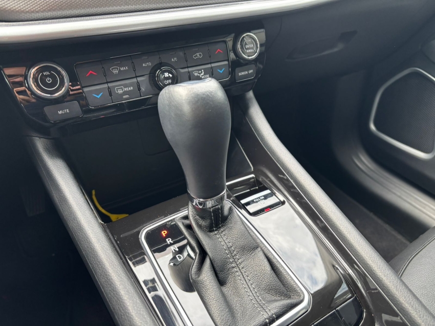 compass 1.3 t270 turbo flex longitude at615