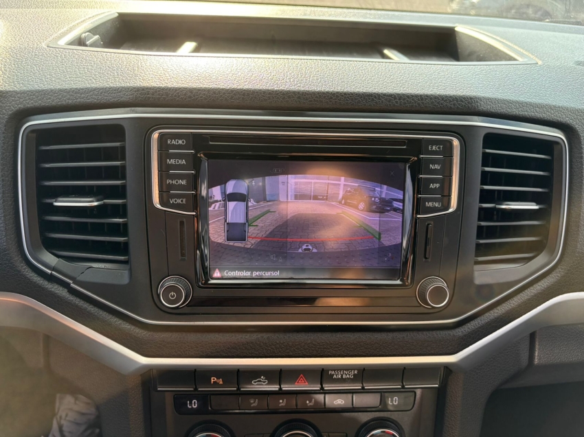 volkswagen amarok 2.0 highline 4x4 cd 16v turbo intercooler diesel 4p automatico 1.9 201810