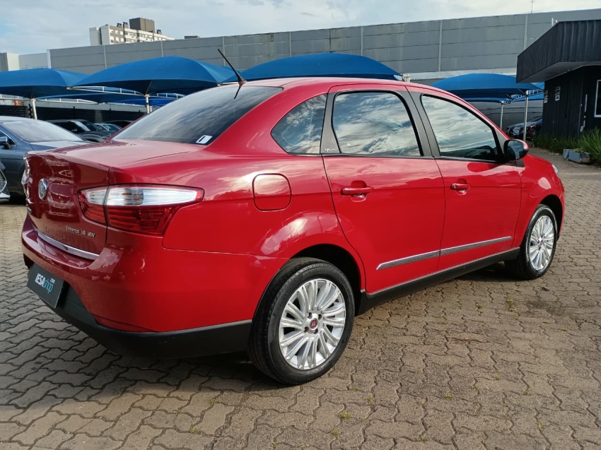 fiat grand siena 1.6 mpi essence 16v flex 4p manual 20135