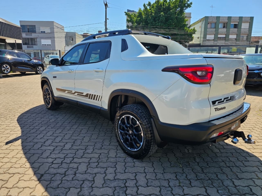 toro 2.0 16v turbo diesel ultra 4wd at93