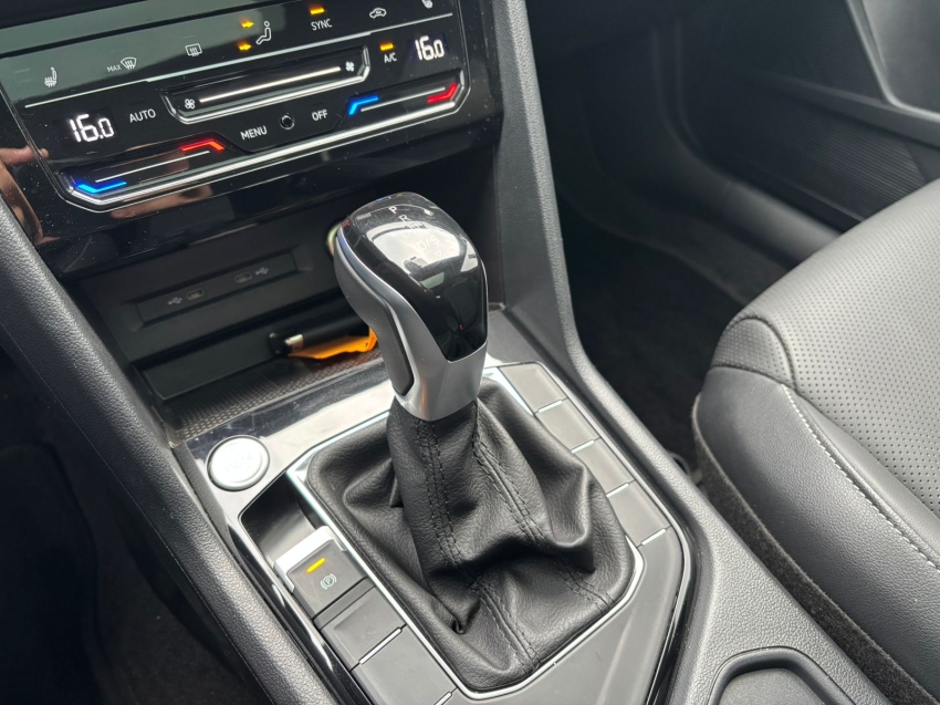 taos 1.4 250 tsi total flex highline automatico19