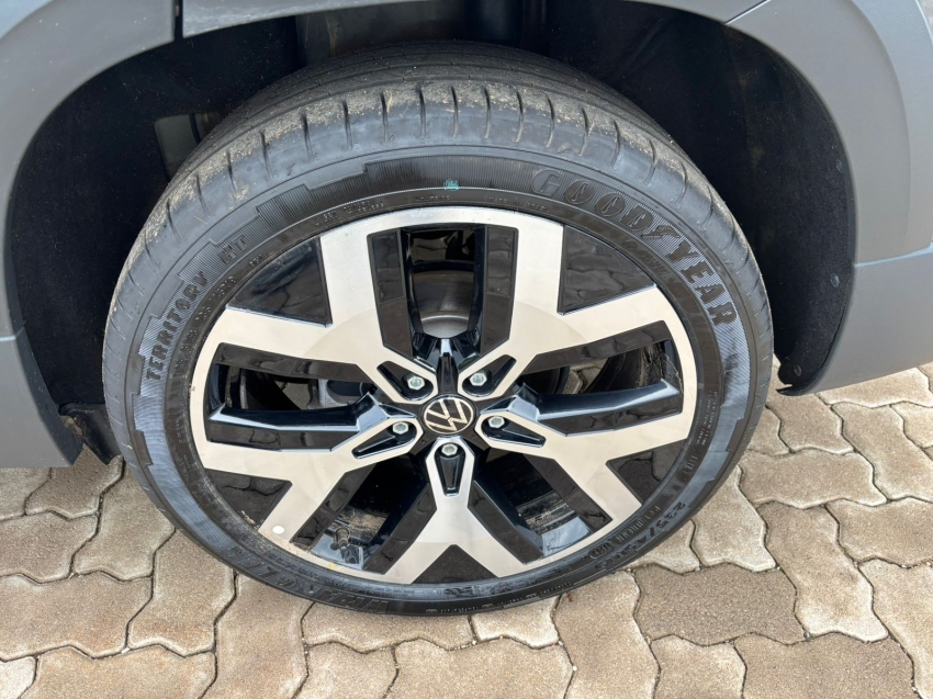 taos 1.4 250 tsi total flex highline automatico20