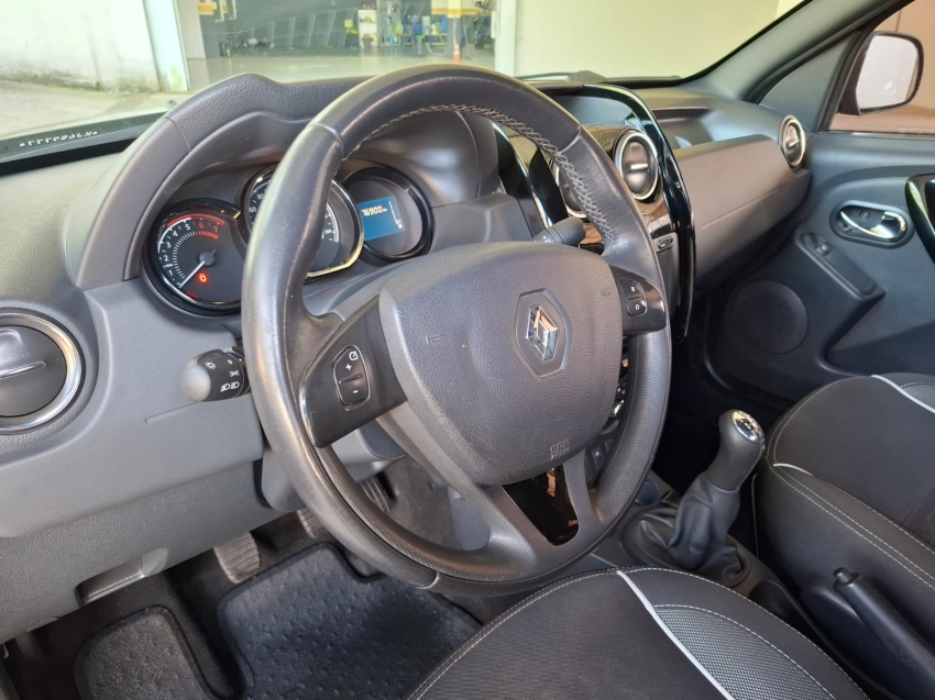 oroch 1.6 16v sce flex dynamique manual7