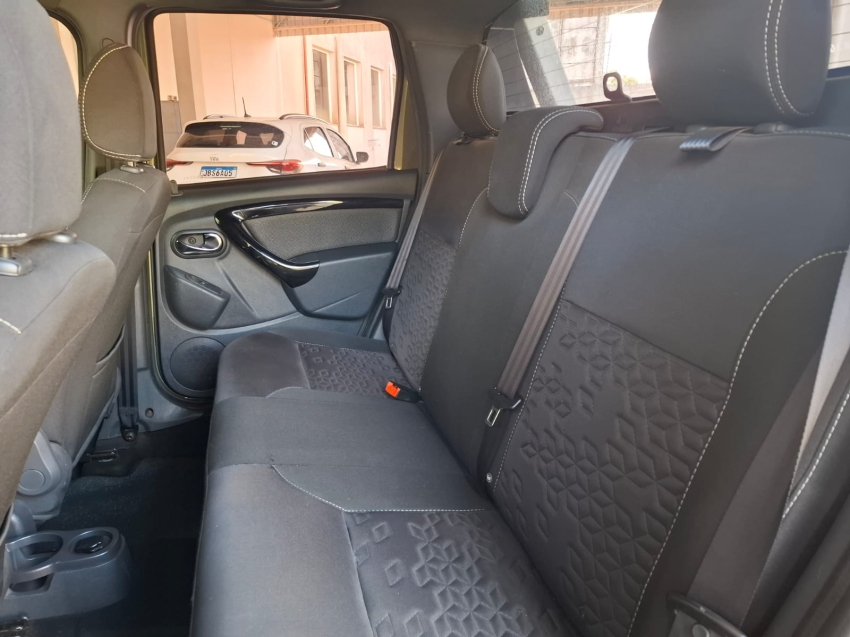 oroch 1.6 16v sce flex dynamique manual11