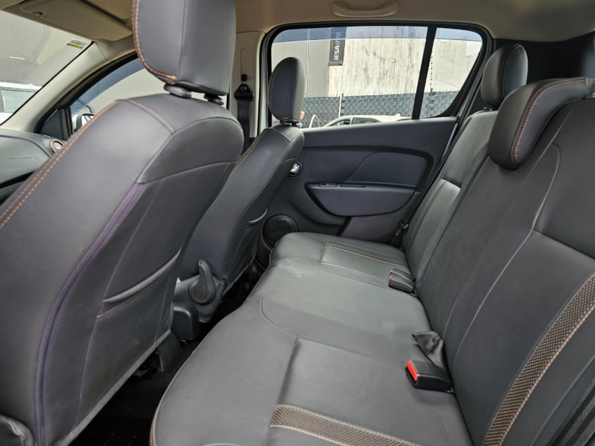 sandero 1.6 stepway 8v flex 4p automatizado12
