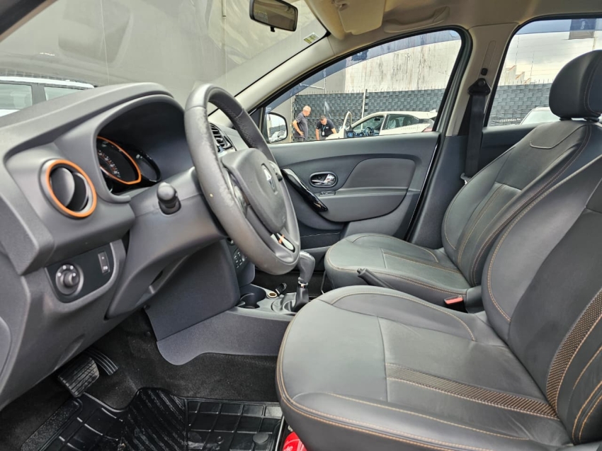 sandero 1.6 stepway 8v flex 4p automatizado7