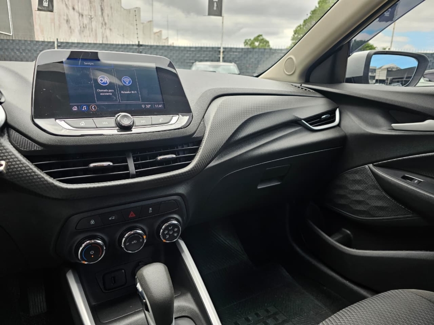 onix 1.0 turbo flex plus lt automatico12